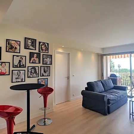 Apartment Beach Front,superview Cannes